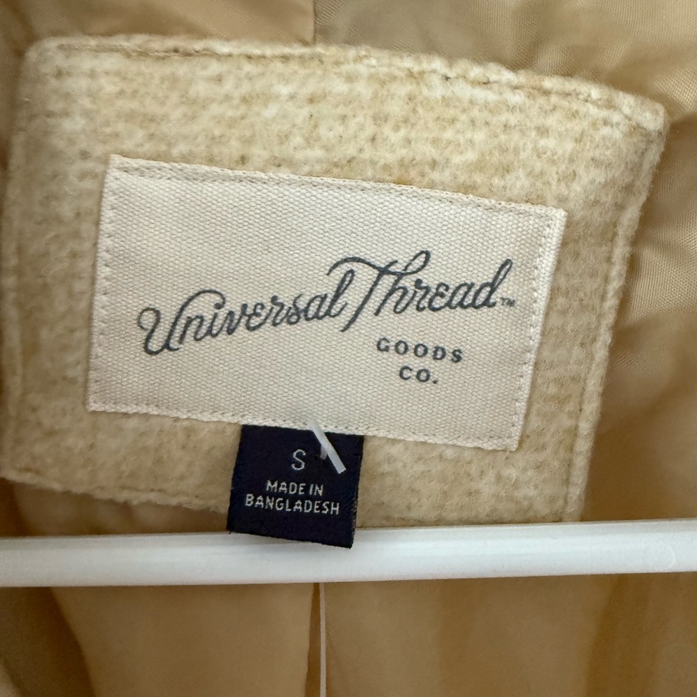 Universal Thread Women’s Snap Button Faux Leather… - image 4